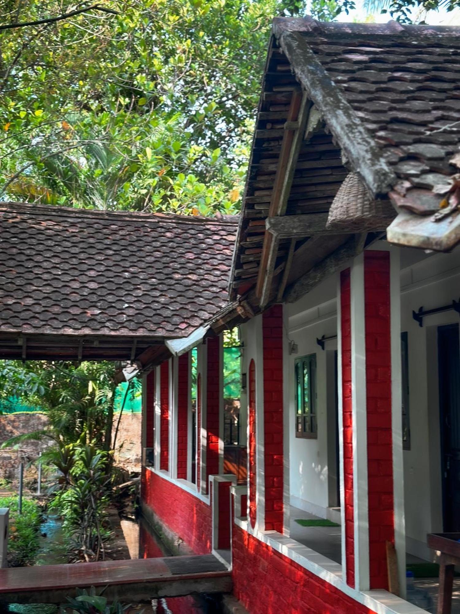 Greenbay Varkala Exterior photo